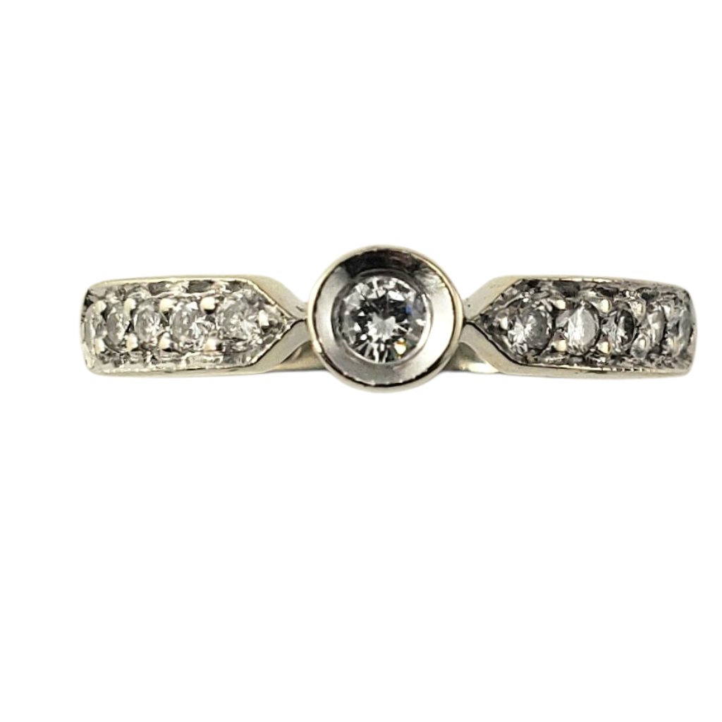 18k White Gold BezelSet Diamond Ring Size 55 23462